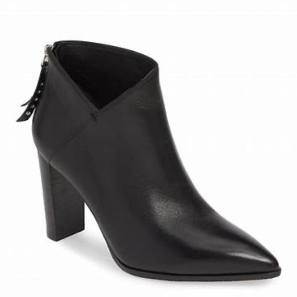 Paige Kenna Black Leather Ankle Boot Size 7 EUC